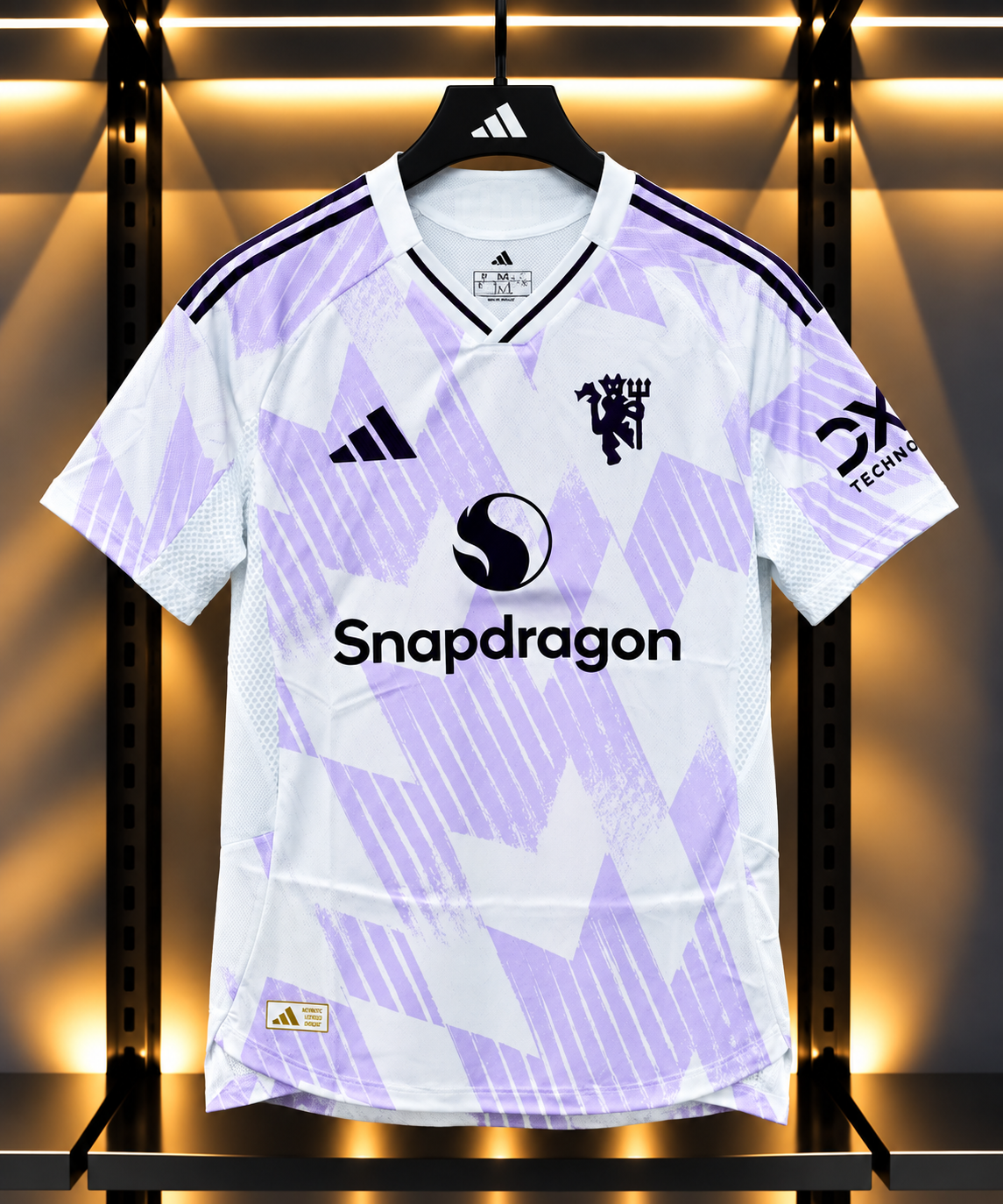 Manchester United 25/26 Away Football Jersey – White & Lilac